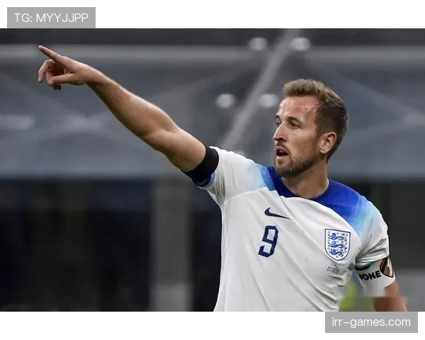 哈里·凯恩生涯转型解析：传统中锋如何蜕变为全能进攻核心