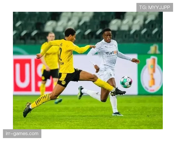 拜仁防线问题持续暴露，近期稳定性承压影响争冠形势